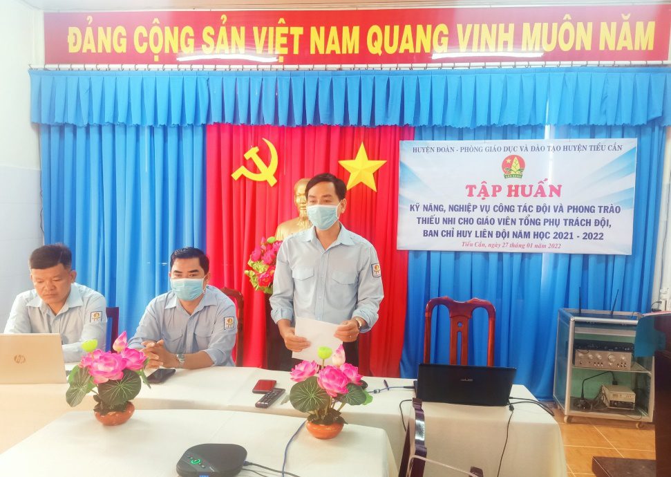 F: THANG-HUYEN ĐOAN\NAM 2022\ANH HOAT DONG\ĐỘI\TẬP HUẤN CÔNG TÁC ĐỘI.jpg