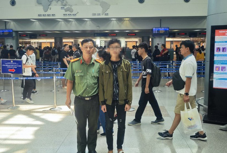 Hỗ trợ đưa một thiếu niên Trung Quốc bị bỏ rơi ở Kiên Giang về nước- Ảnh 1.