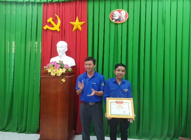 D:\TN NĂM 2024\gương thanh niên học tập theo bác.jpg