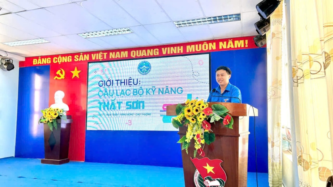 F:\THẢO MY\04 HỘI ĐỒNG ĐỘI NĂM HỌC 2024-2025\Tin bài\10 (25.10.24) An Giang Giao lưu, học tập, trao đổi Kinh nghiệm\Ảnh N\z5965389220732_065c0925ea70292b07db52bc948f30f8.jpg