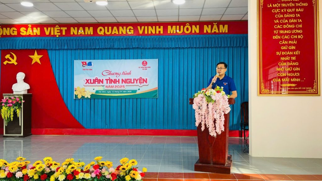 LAN TOẢ YÊU THƯƠNG QUA CHƯƠNG TRÌNH “XUÂN TÌNH NGUYỆN” NĂM 2025