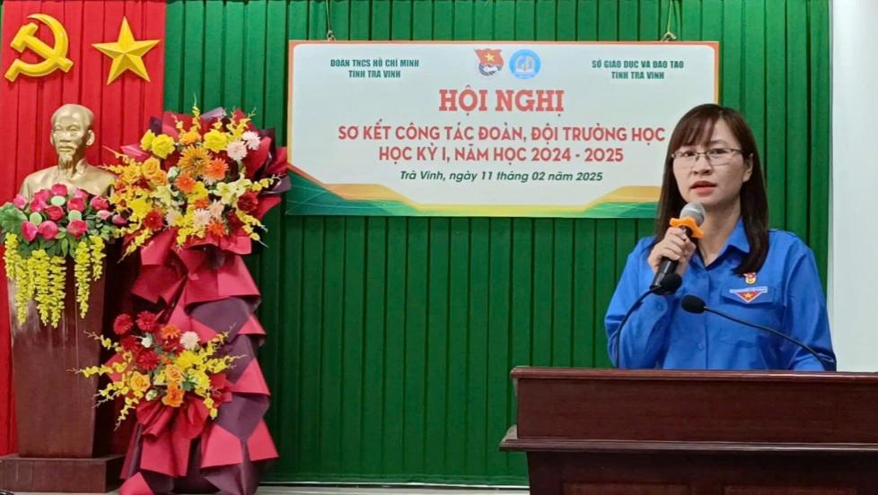 F:\THẢO MY\04 HỘI ĐỒNG ĐỘI NĂM HỌC 2024-2025\Tin bài\30 (11.02.2025) Sơ kết HKI công tác đoàn, đội trường học\Ảnh tin TC Sơ kết Đoàn, Đội HKI\z6307872453517_472f8a35a40454bf29890fcf3528d6a7.jpg