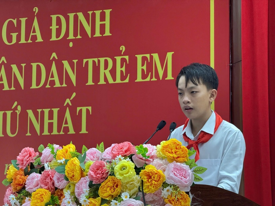 F:\THẢO MY\04 HỘI ĐỒNG ĐỘI NĂM HỌC 2024-2025\Tin bài\31 (14.02.25) Kỳ họp giả định\Ảnh kỳ họp giả định HĐND\480230142_990601939918346_2775464513526350856_n.jpg