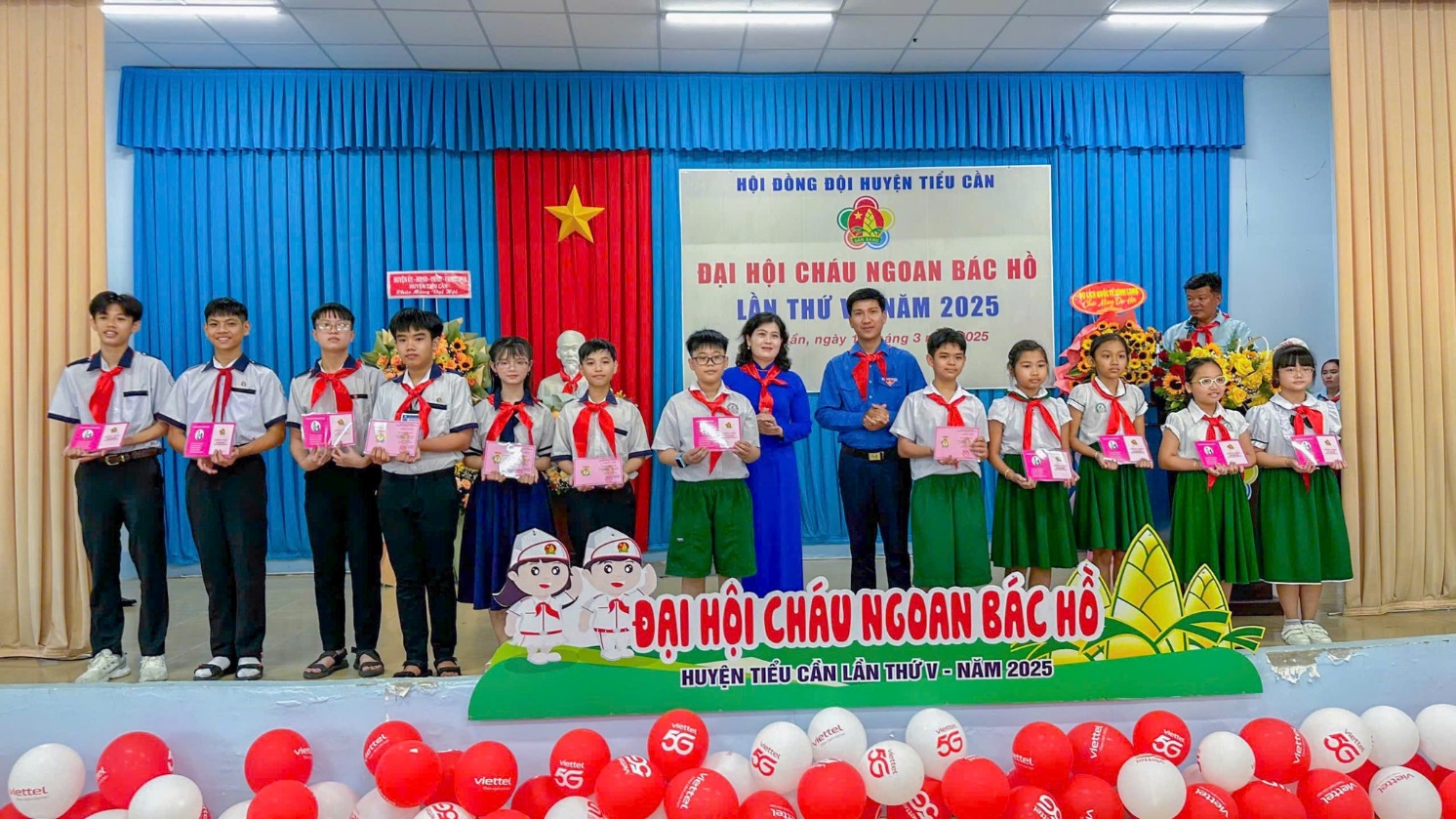 F:\2 THANG-HUYEN ĐOAN\NAM 2025\8 ẢNH HOẠT ĐỘNG\ĐẠI HỘI CHÁU NGOAN BÁC HỒ\10.jpg