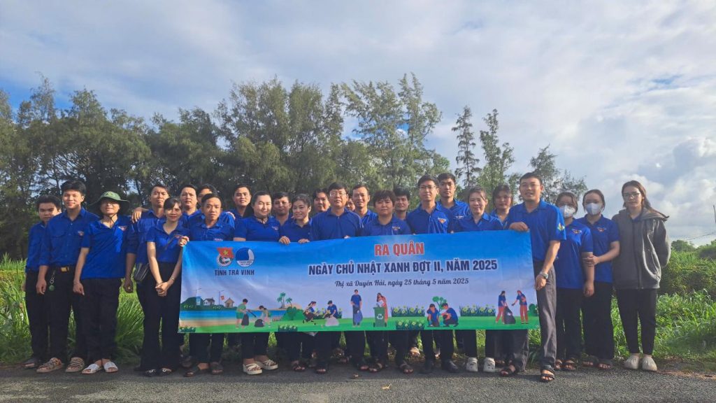 HƠN 1.000 ĐOÀN VIÊN THANH NIÊN RA QUÂN NGÀY CHỦ NHẬT XANH ĐỢT II, NĂM 2025
